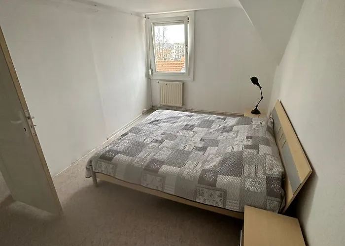 Joli Appartement 2 Chambres Face Gare